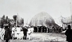 شوک آسمانی در عصر قاجار؛ اولین پرواز بالن در تبریز  (عکس)