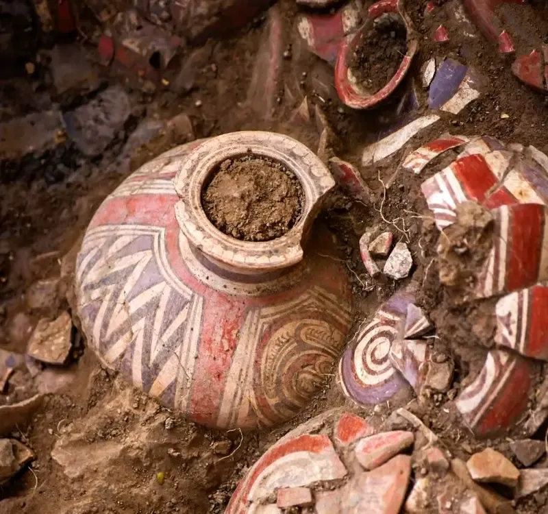 کوزه‌ها و طلا